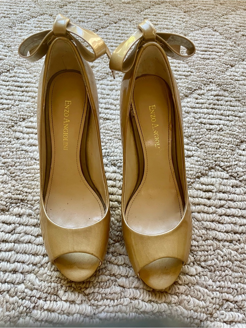 Enzo Angiolini Metallic Gold Peep-Toe Pumps with Bow